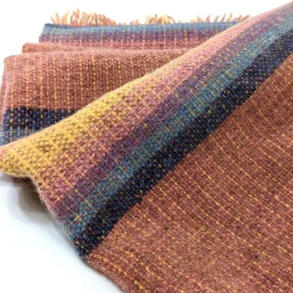 Hand Woven Wool Throw - Picture 1 of 6